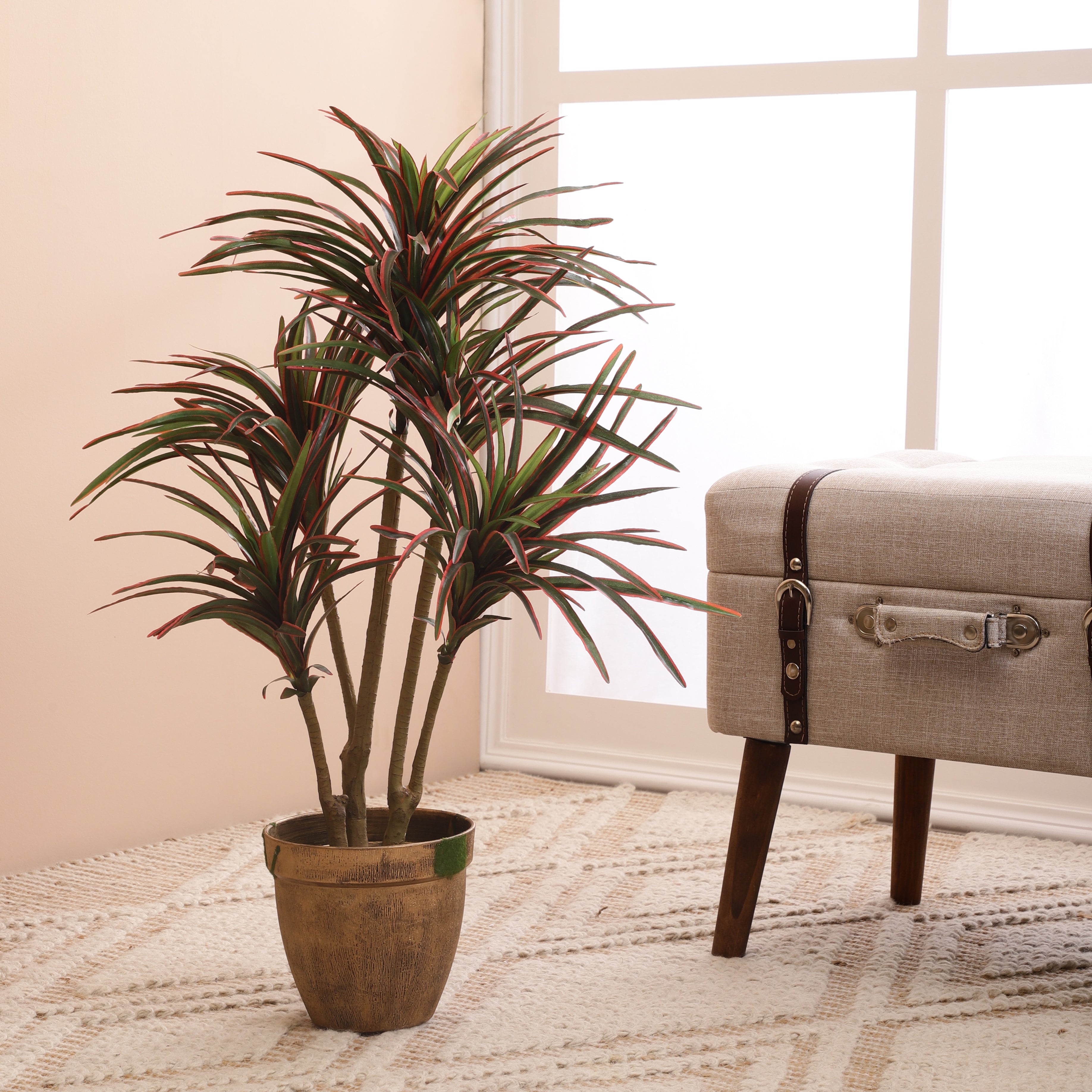 Yucca Faux Plant Red/Green