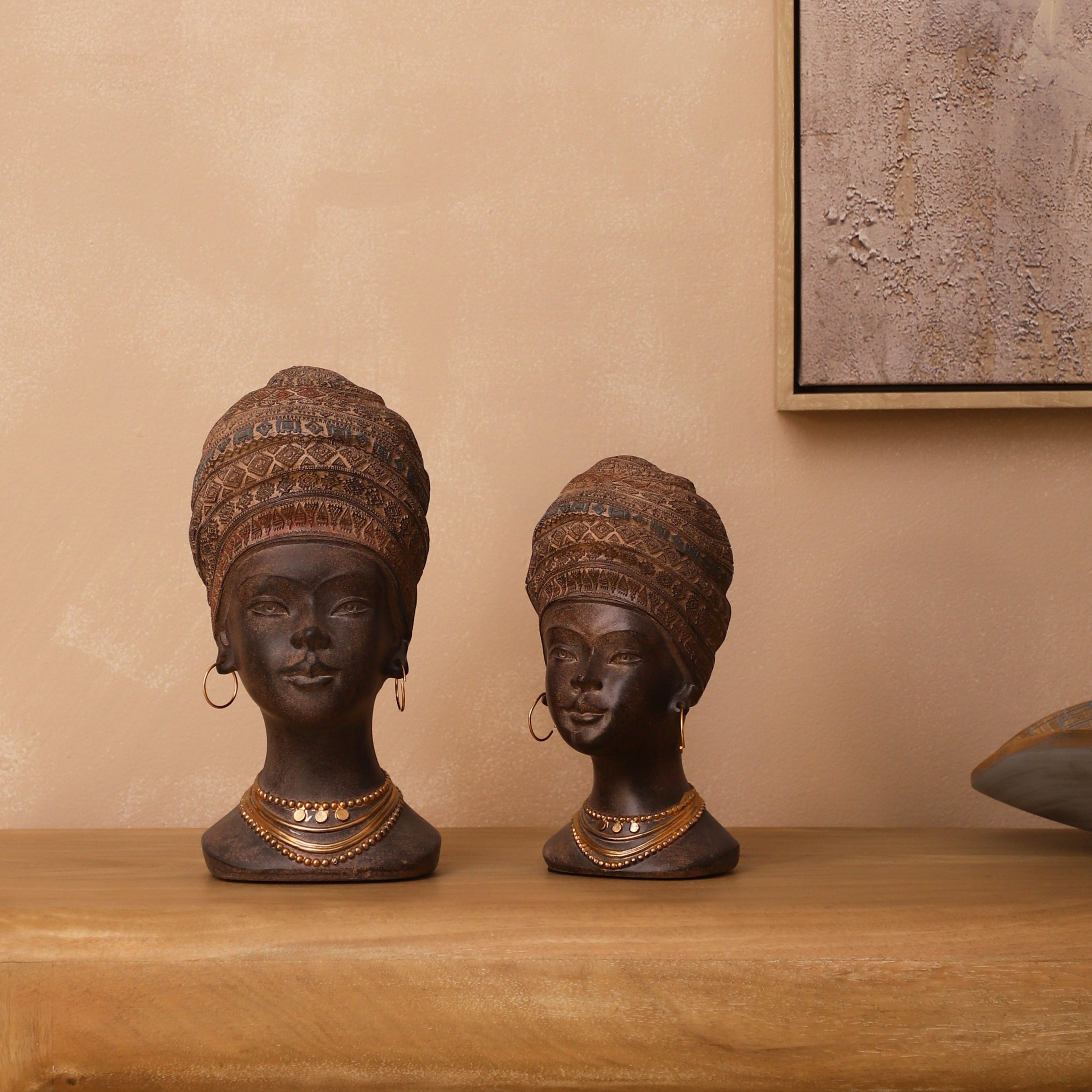 Nubian Majesty Bust Sculpture (Single)