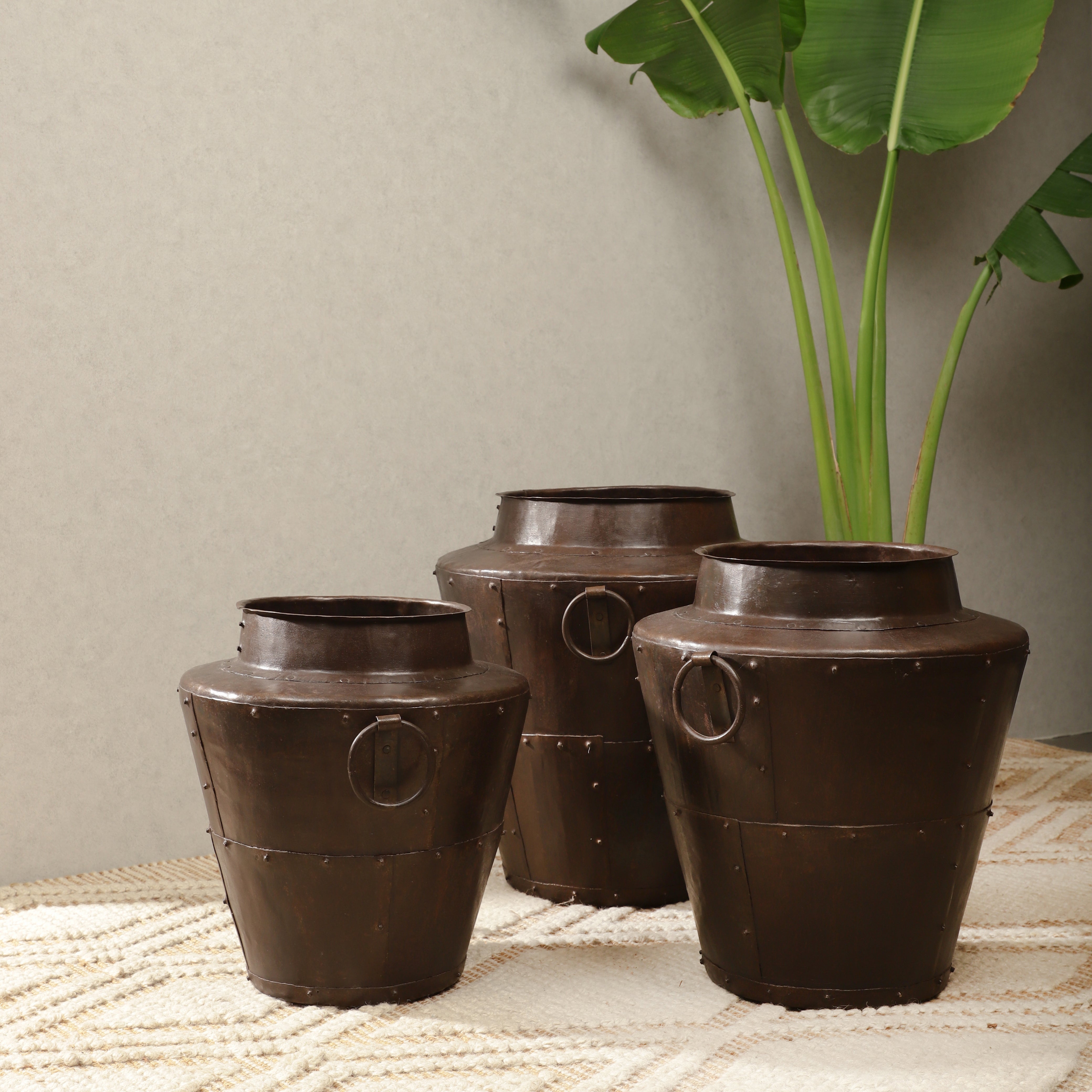 Brown Long Metal Pot (Single)