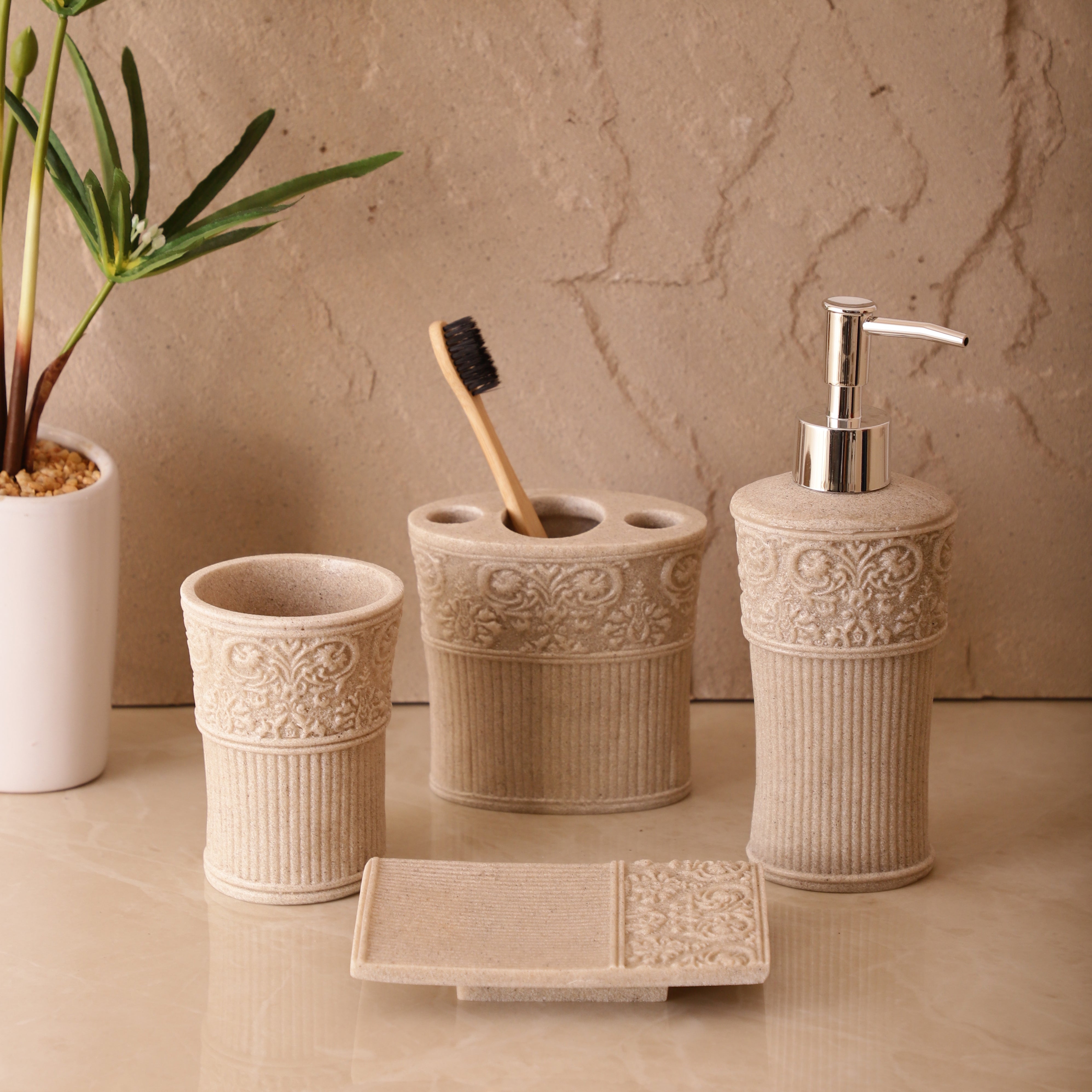 Corinthian Column 4 Piece Bath Set