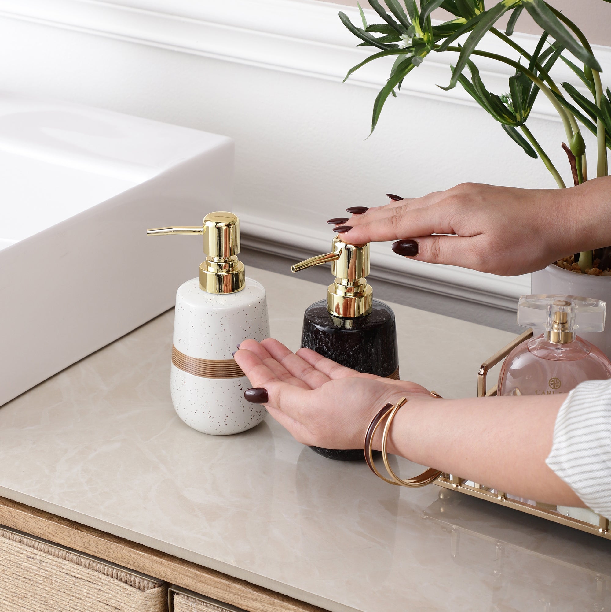 Marble Finish Soap Dispenser (Single)