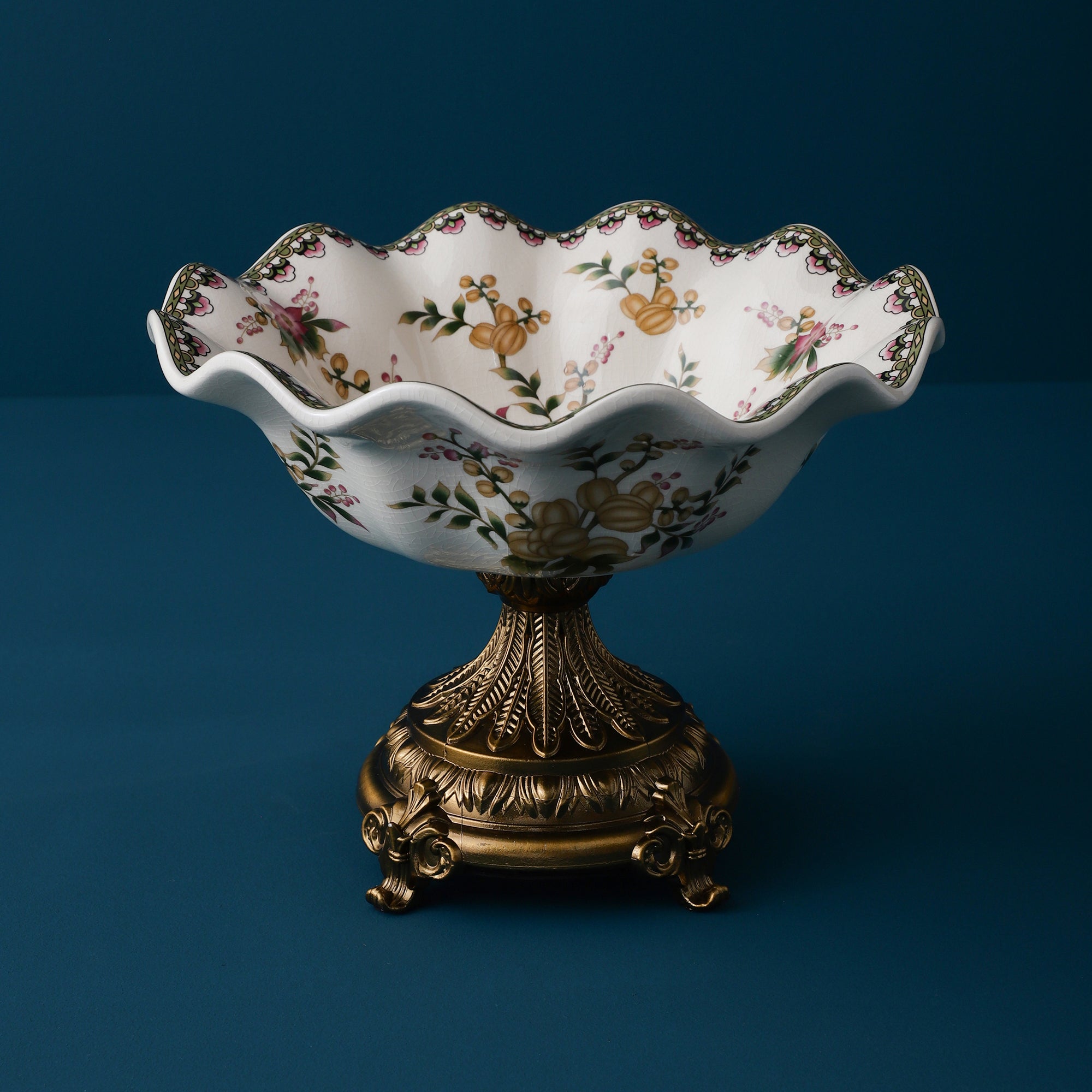 Yellow Regal Frill Bowl With Gold Base
