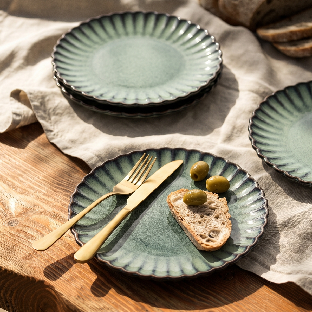 Jade Lagoon Scalloped Quarter Plate (Set of 2)