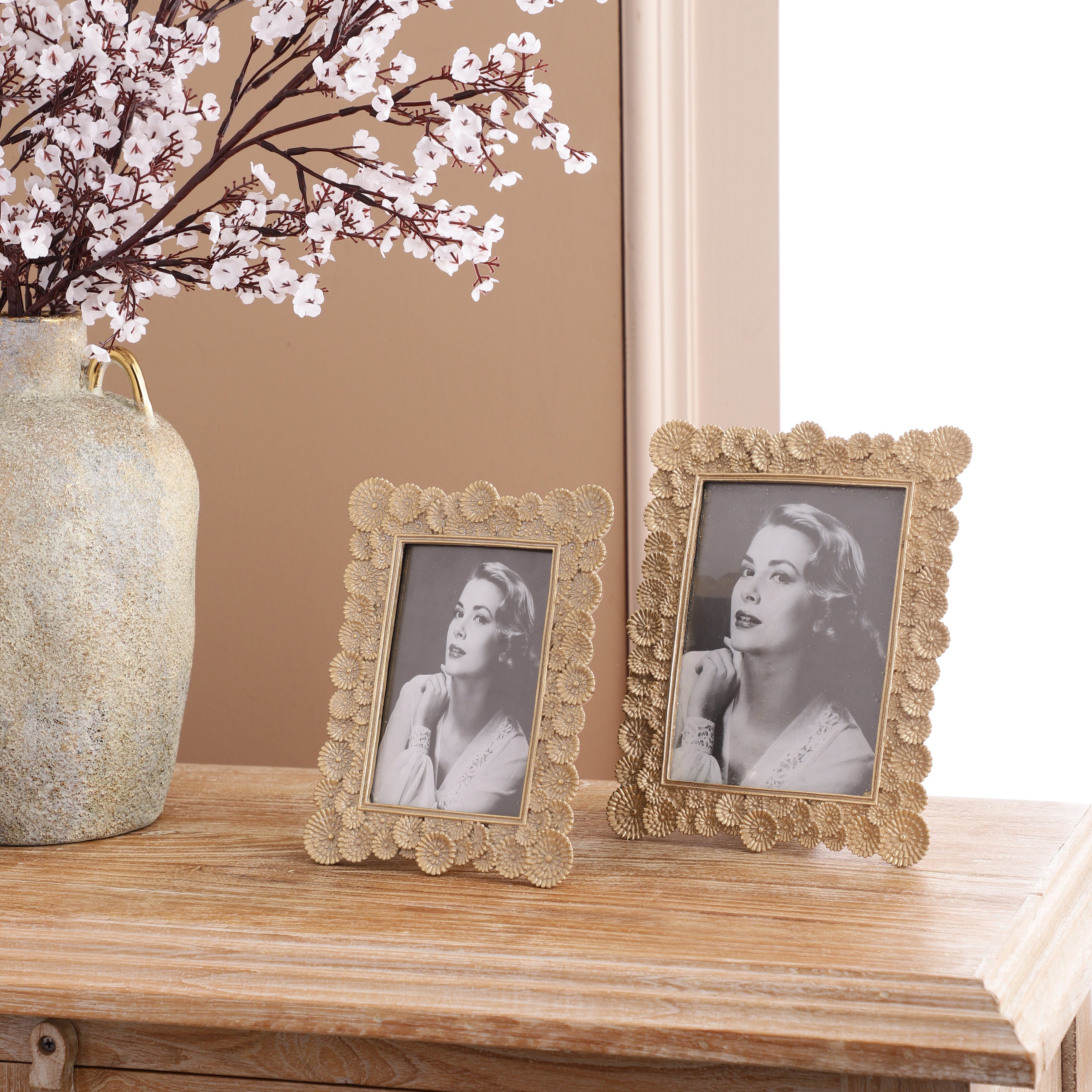 Catherine Photo Frame (Single)