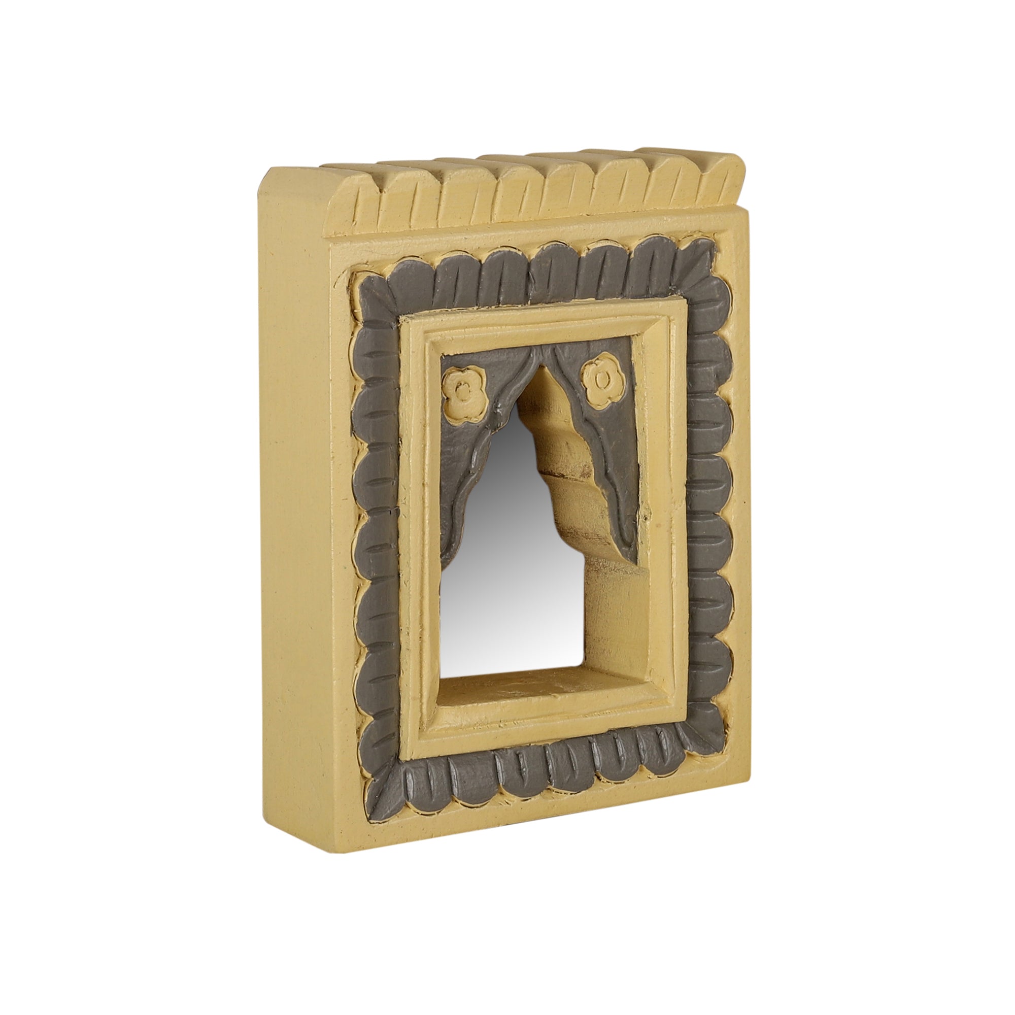 Dareecha Wall Hanging