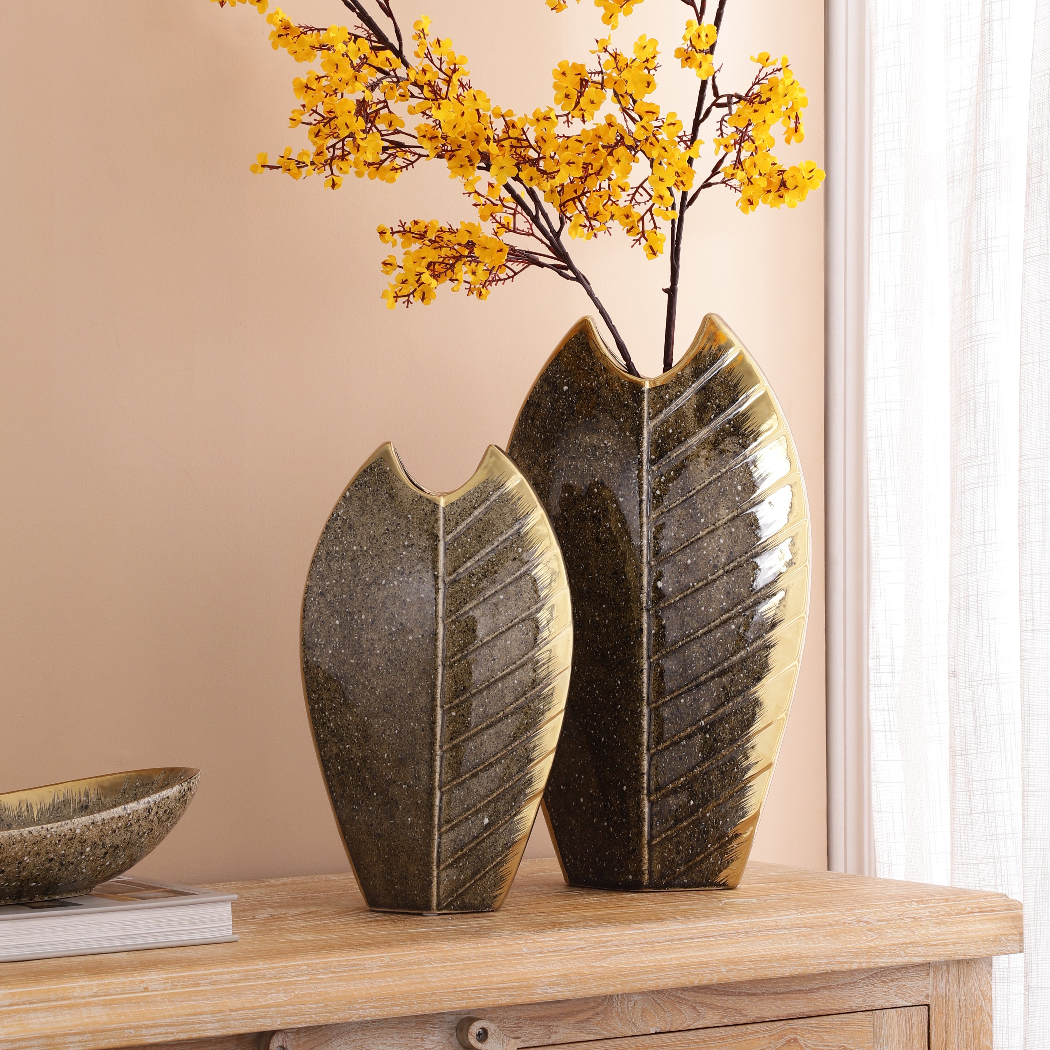 Luxe Gold Vase Collection