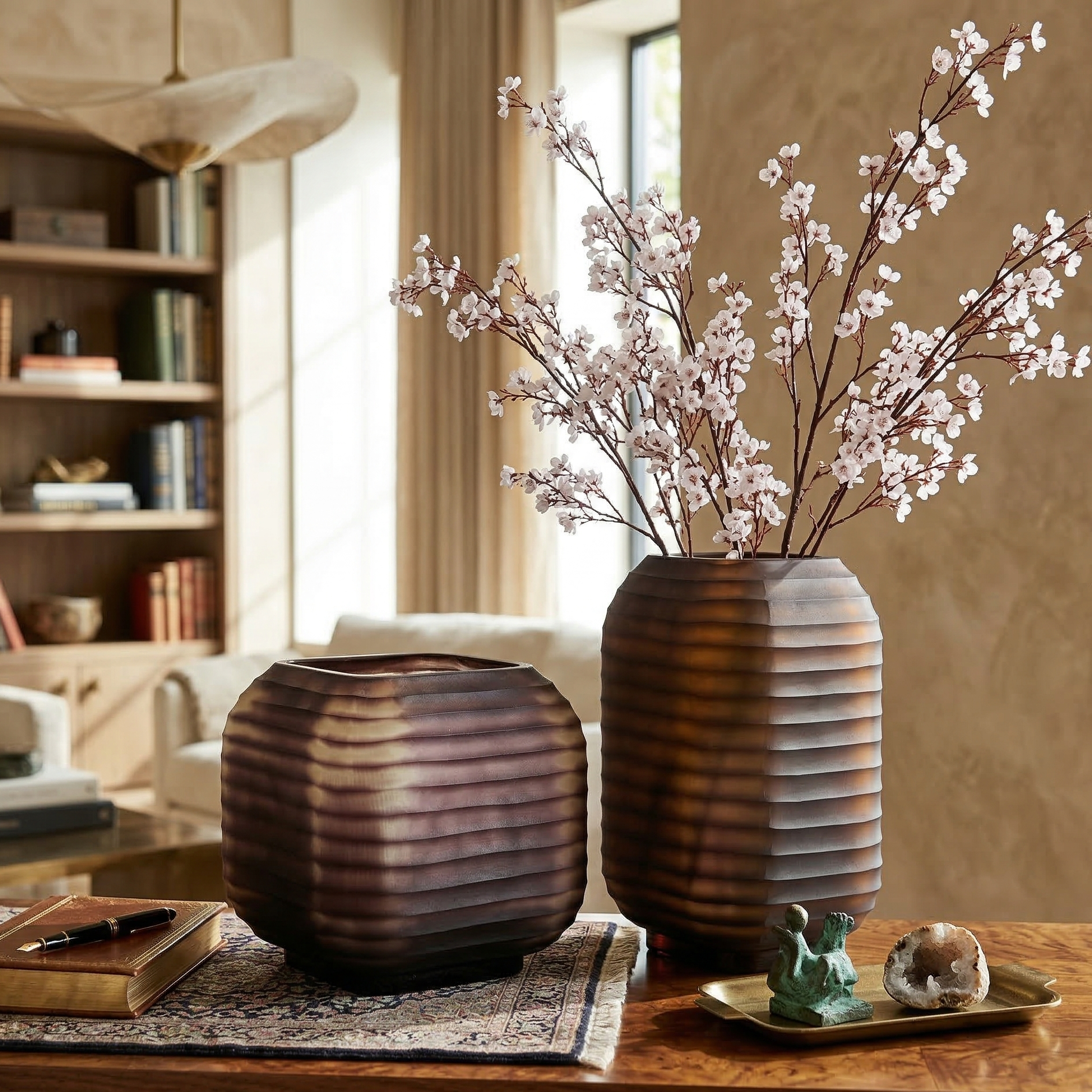 Dual Tone Ribbed Brown Glass Vase (Single)