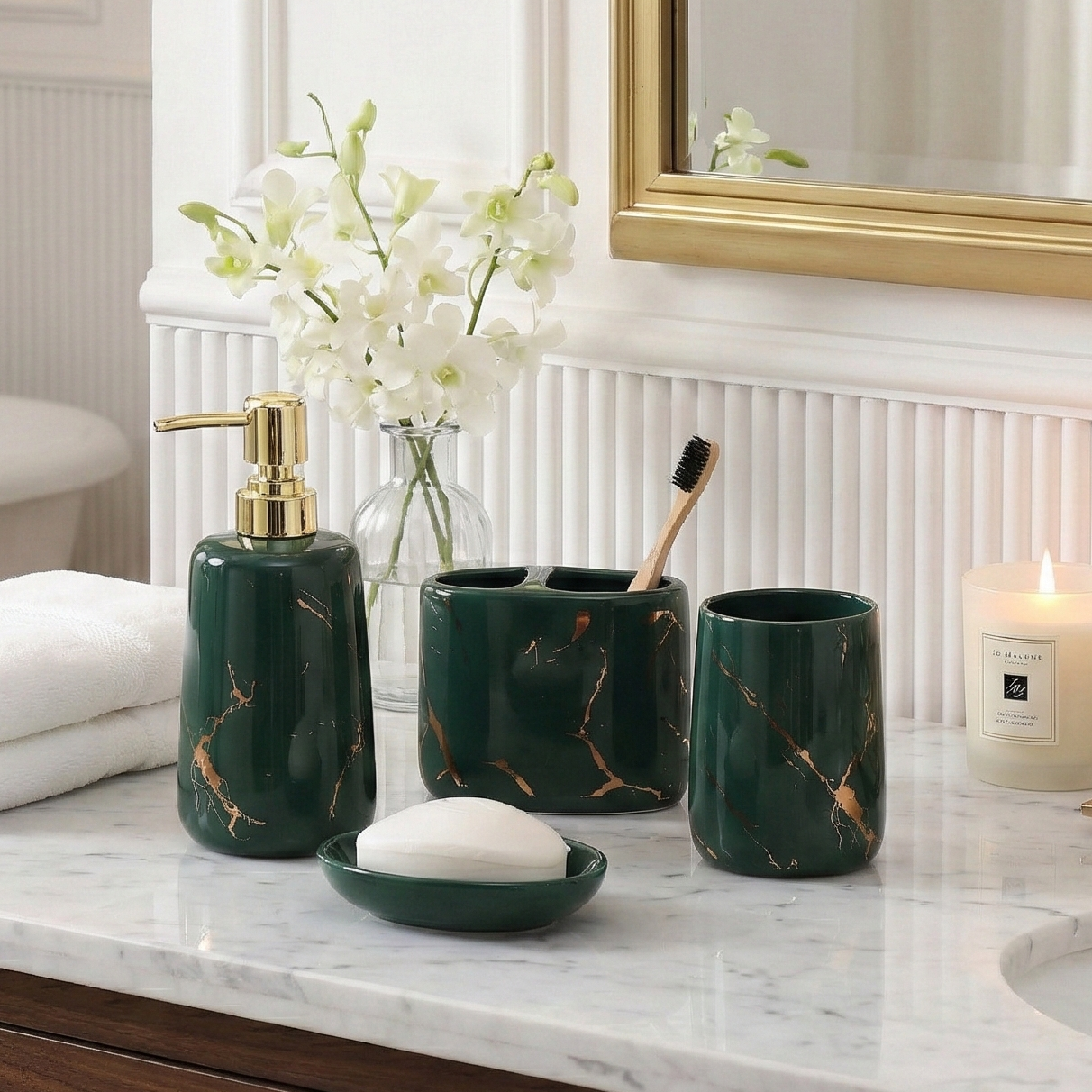 Green-Gold Marble Pattern 4 Piece Bath Set