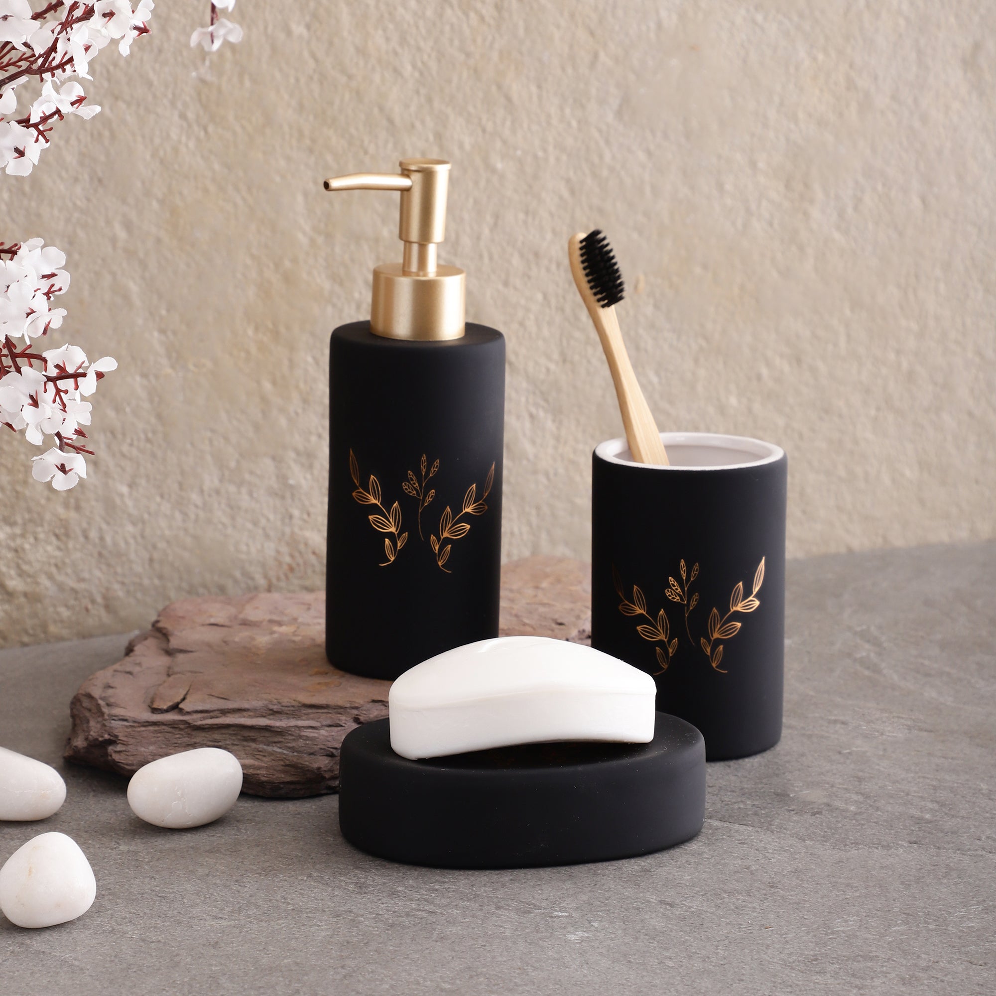 Matt Black and Gold 3 Piece Bath Set