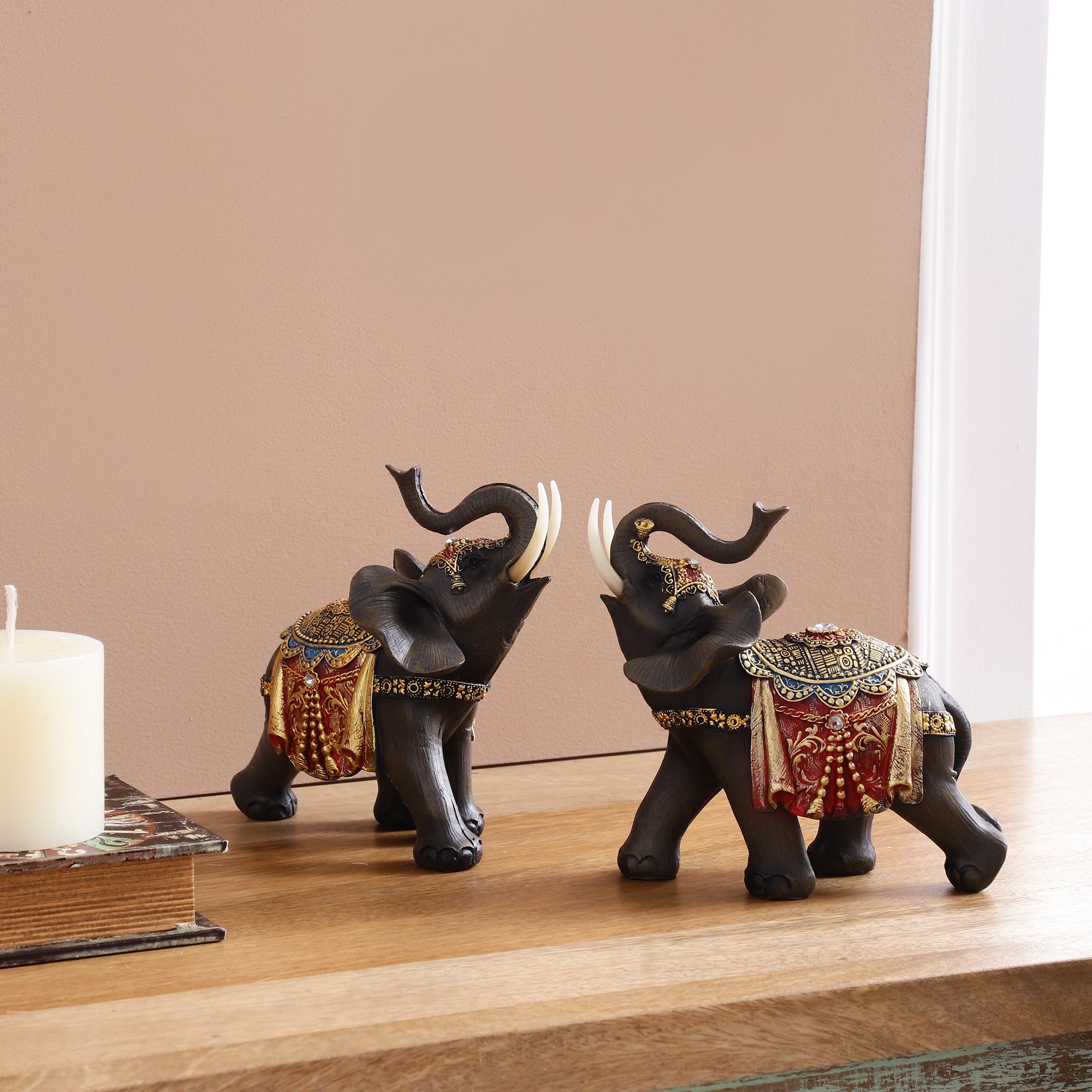 Black Royal Elephants (Set of 2)