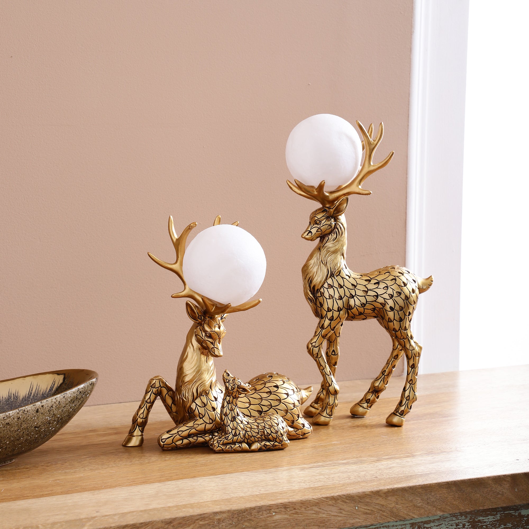 Gold Stag Family (Set of 2)