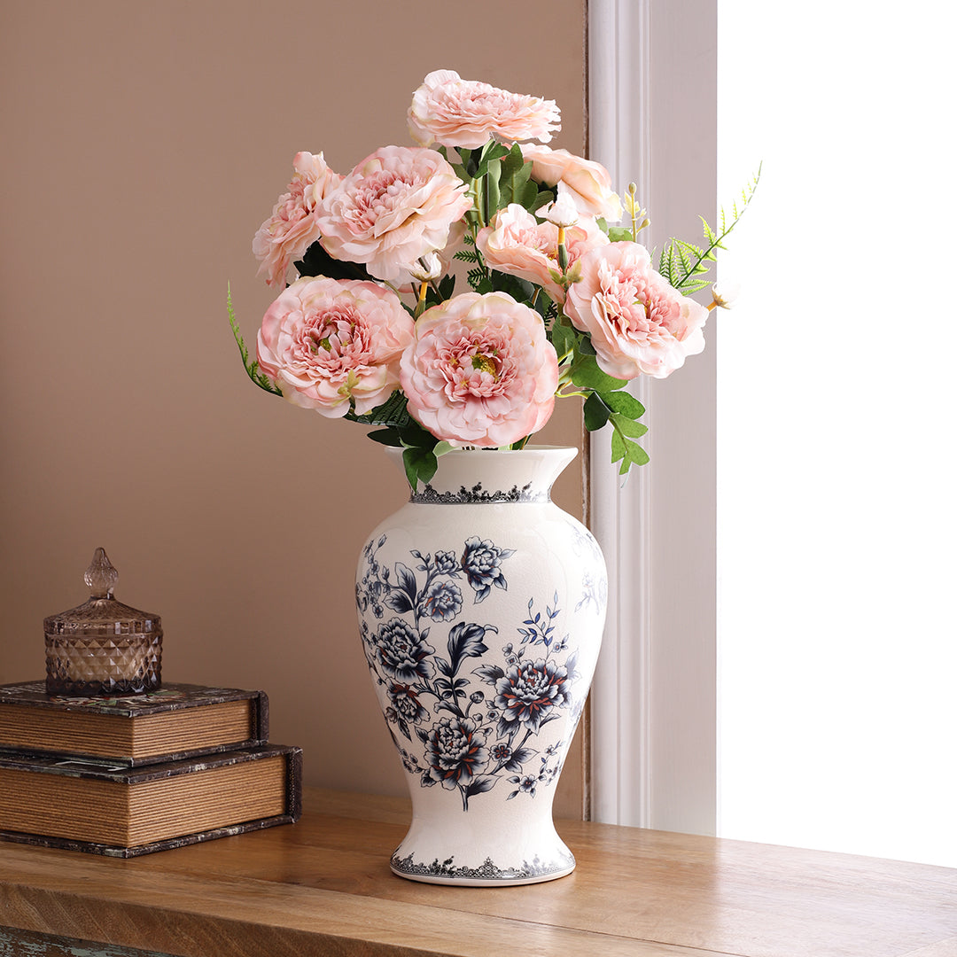 Blush Pink Ranunculus Fern Bunch (Single)