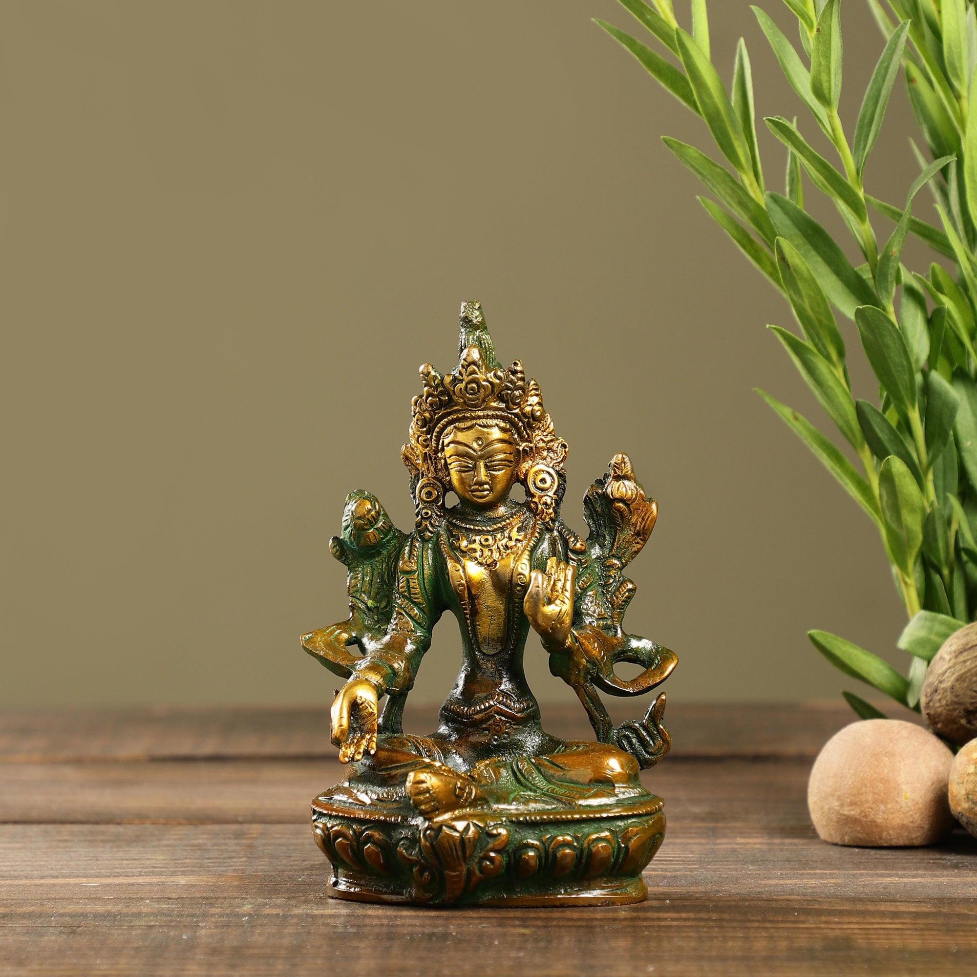 Brass Sitting Tara