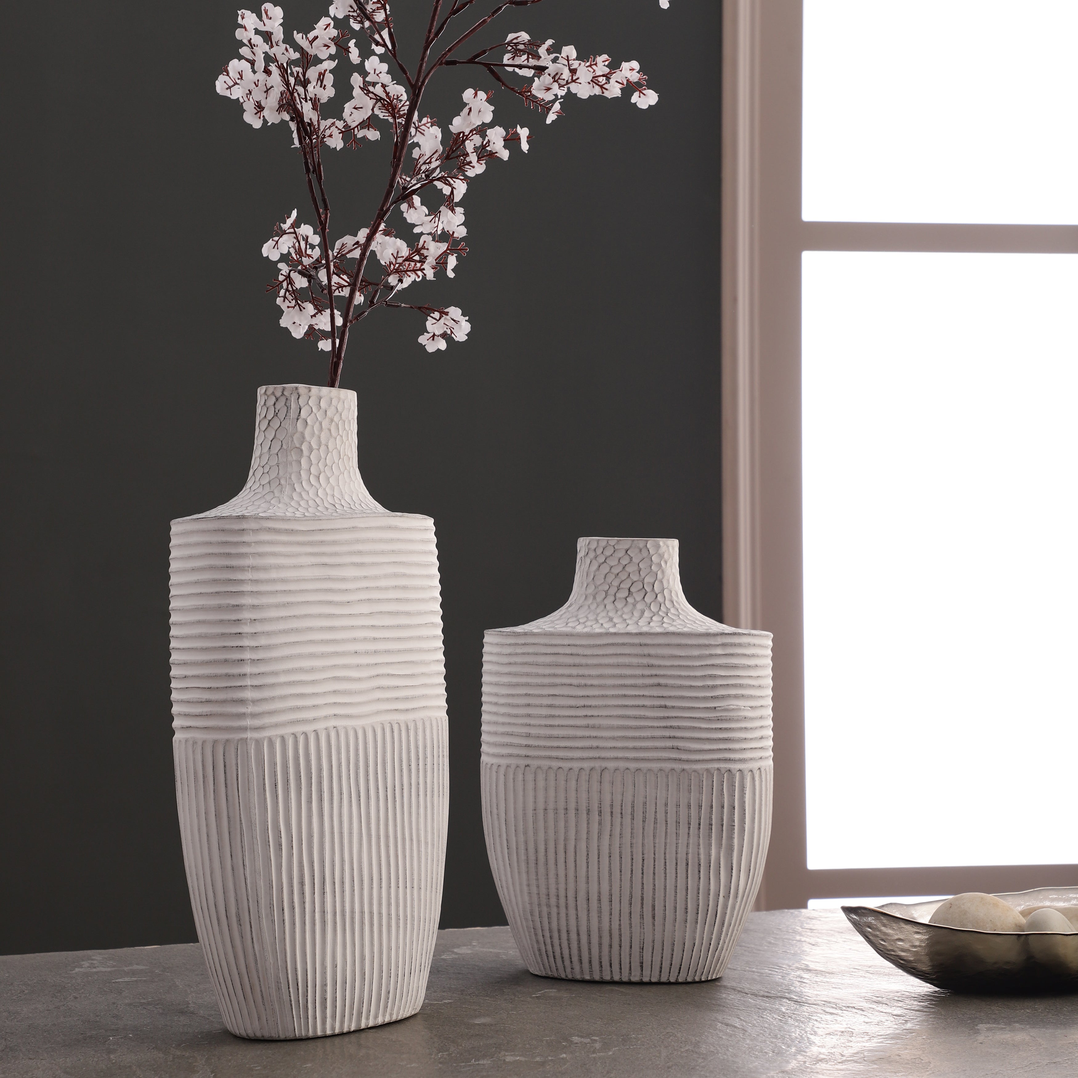 White Ribbed Earthen Vase (Single)