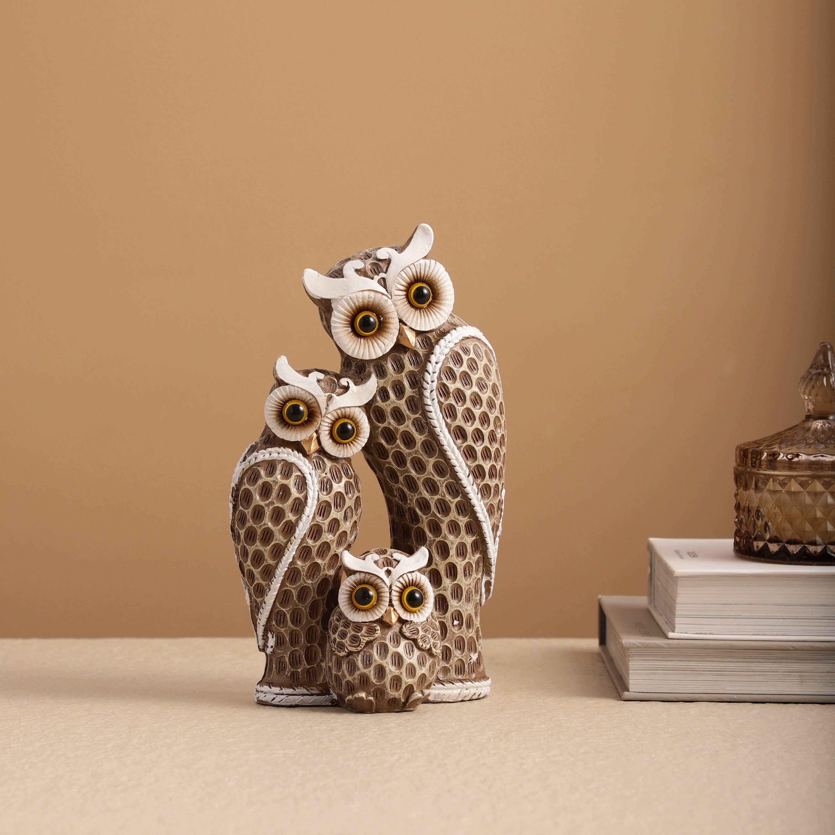 The Loving Owl Family Statue (Brown)