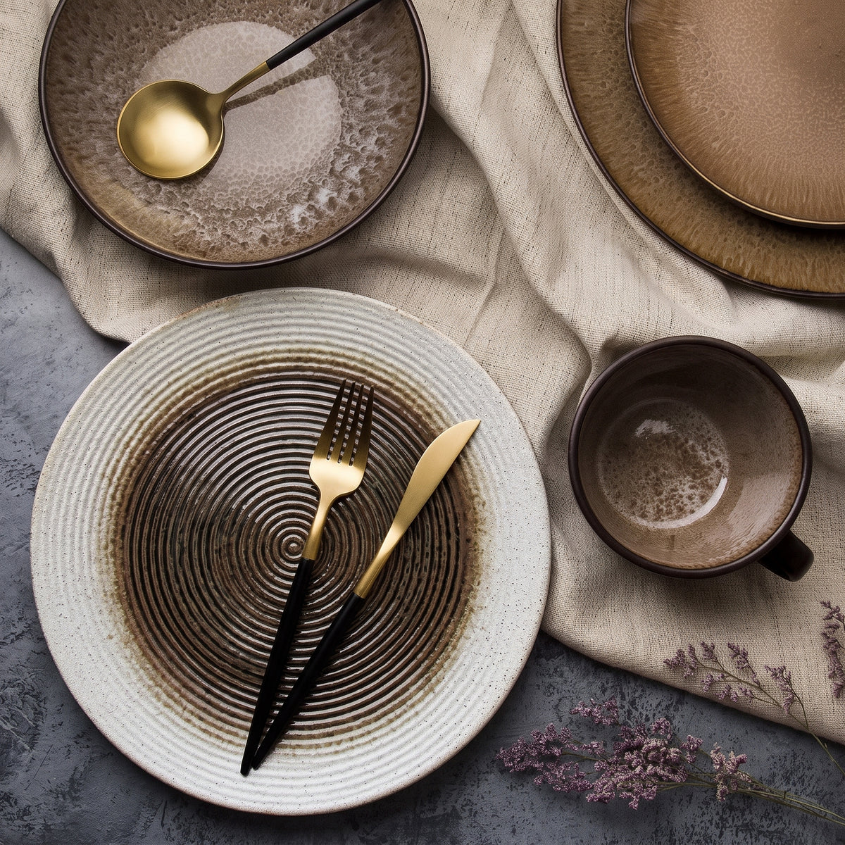 Wabi Stoneware Ring Plate