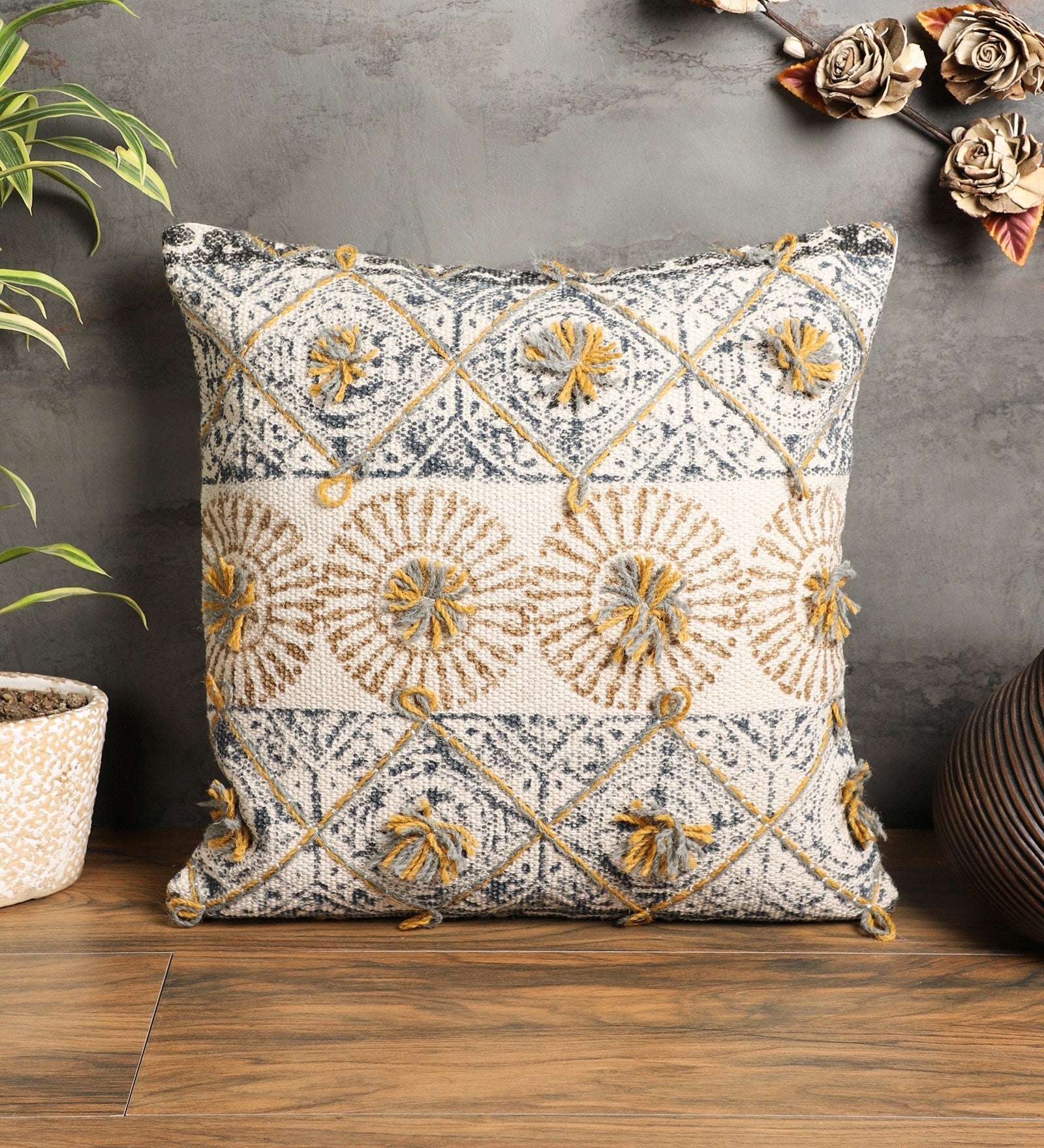 Embroidered Contemporary Cushion Cover (Beige Chakra)