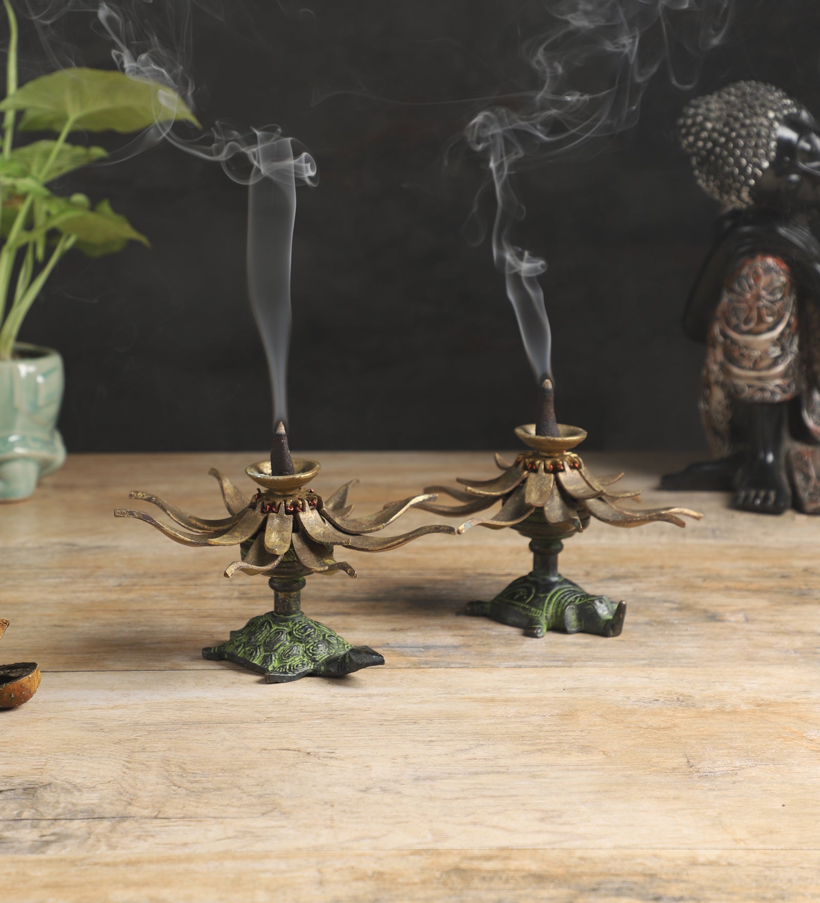 The Lotus Incense Holder