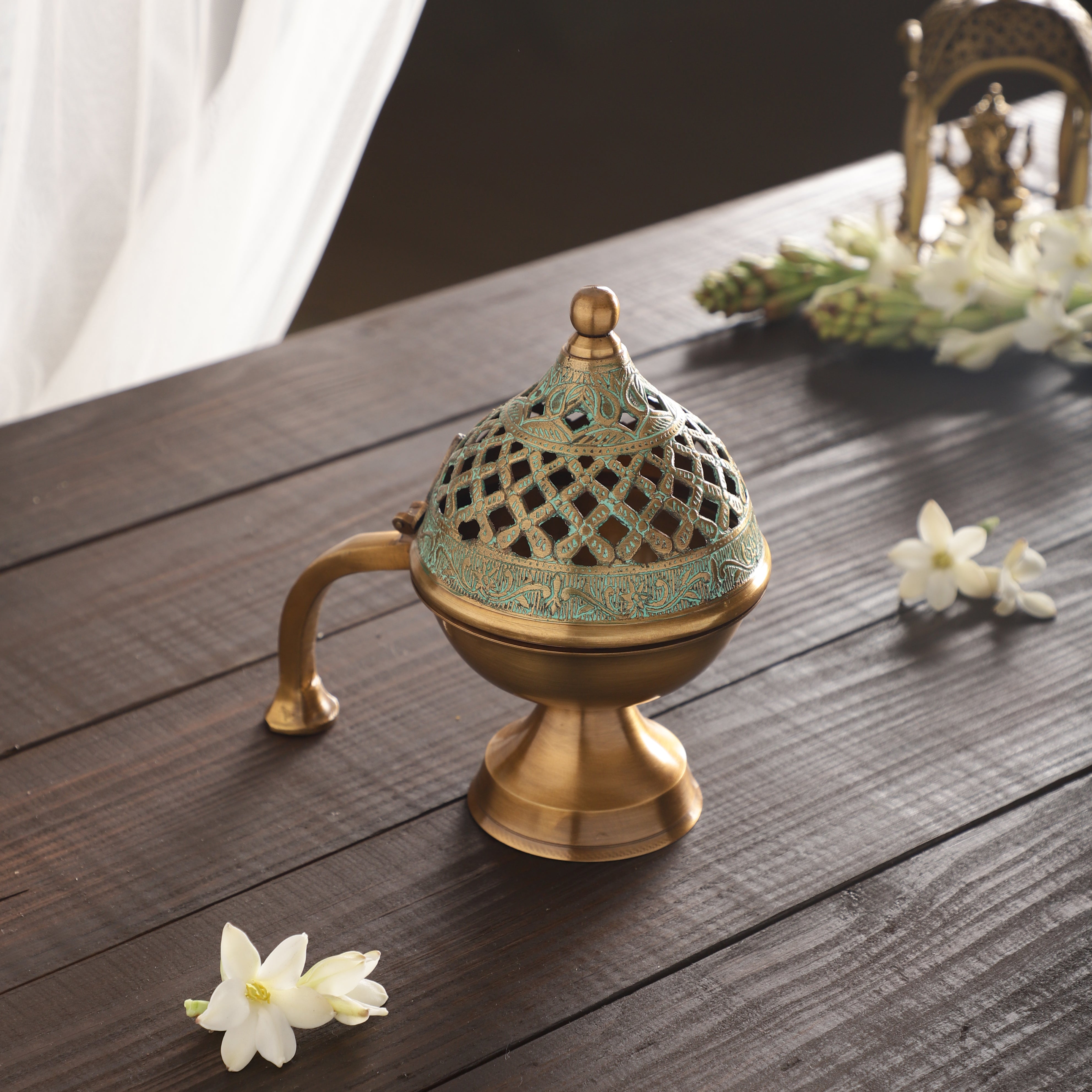 Meshed Dome Incense Holder