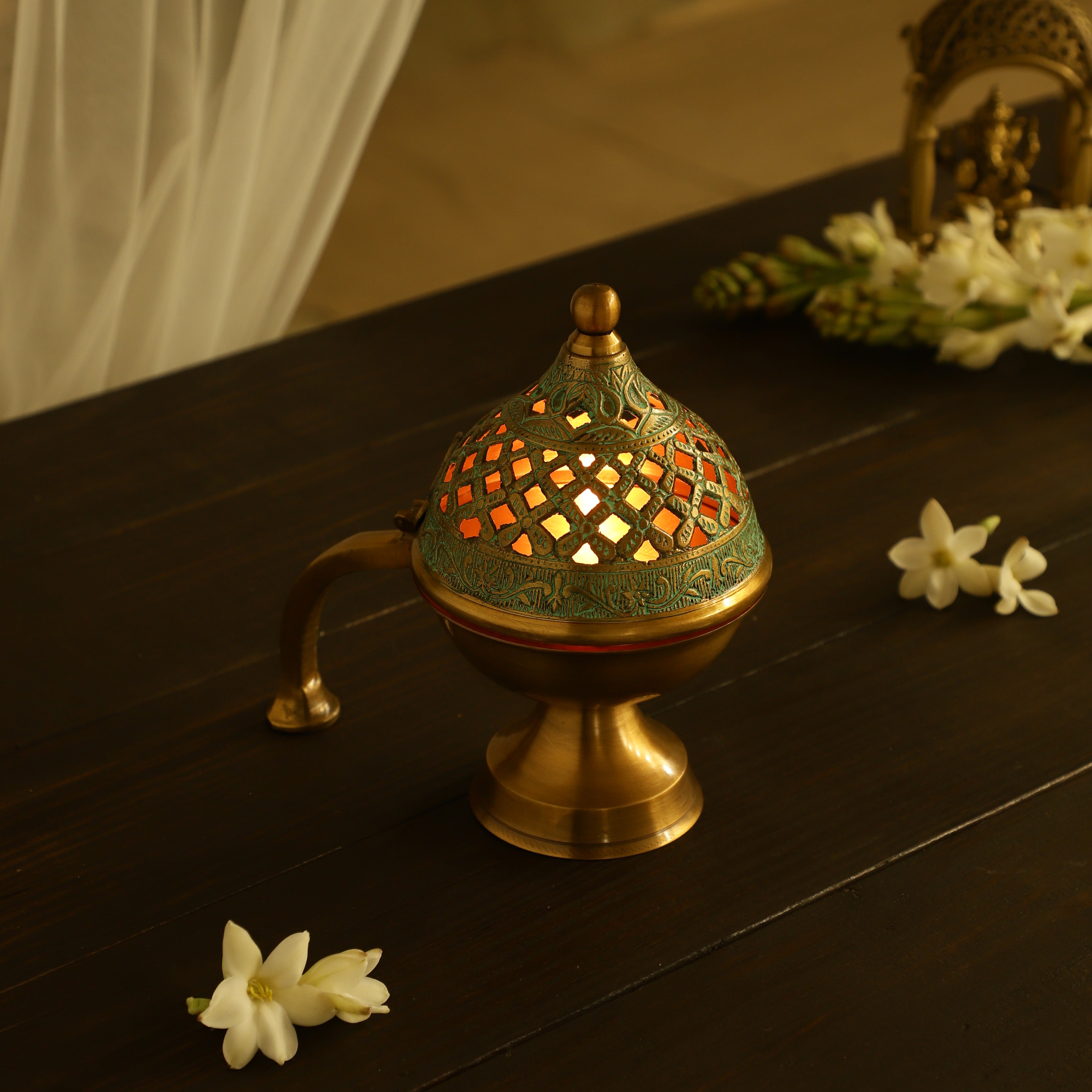 Meshed Dome Incense Holder